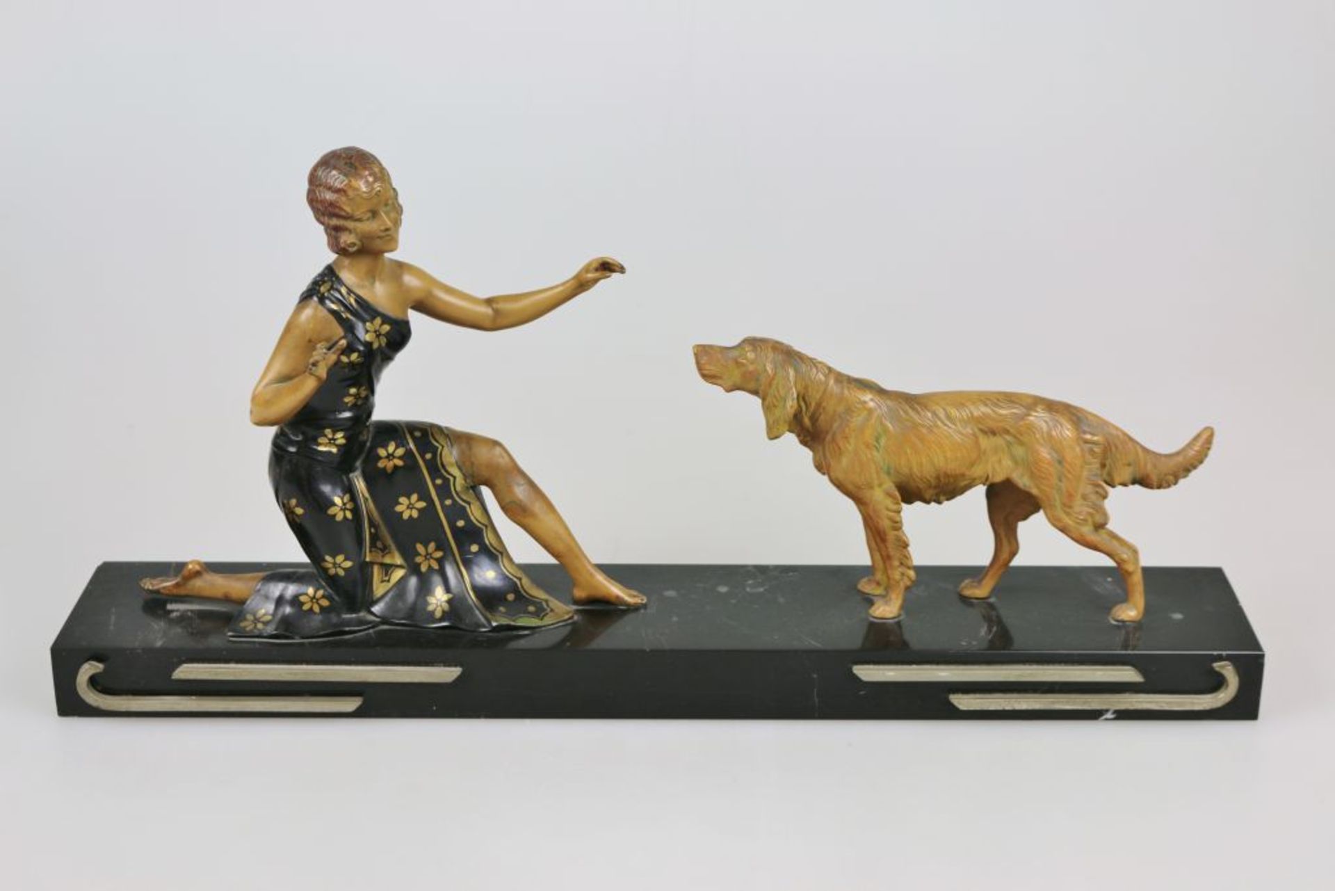 Art Deco, Figurengruppe, Art Menneville et Rochard, "Kniende mit Setter", Frankreich, 1. H. 20. Jh.,