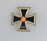Eisernes Kreuz 1939 1. Klasse, leicht gewölbt, ohne Hersteller, wohl Rudolf Souval, Wien, Eisenkern,