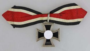 Ritterkreuz des Eisernen Kreuz 1939 mit 3/4 Öse, komplett mit unmarkiertem Bandring und