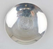 Kleine Münzschale, 835er Silber, Deutschland, 20. Jh., flache, schlichte Schale auf Rundfuß mit