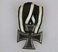 Preussen Eisernes Kreuz 2.Klasse 1870 für Kämpfer am schwarz/weissen Band, sehr guter Zustand.- - -