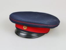 Preußen, Schirmmütze für Mannschaften der Infanterie, Tellerform, dunkelblaues Tuch, rotem