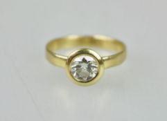 Solitärring mit Brillant, ca. 1,10 ct, 750er Gelbgold (geprüft), Gesamtgewicht: ca. 4,35 g.