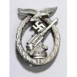 Flak-Kampfabzeichen der Luftwaffe, Drittes Reich, getragener Zustand, Nadelbefestigung anRückseite