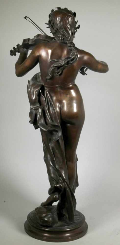 Bronze-Plastik, "Junge, halbnackte Frau beim Spielen der Violine", Delaplanche, Eugène,Belleville - Image 2 of 5