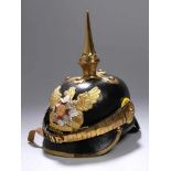 Pickelhaube, Sammleranfertigung, nach altem Vorbild aus dem Kaiserreich gearbeitet,Helmkorpus aus
