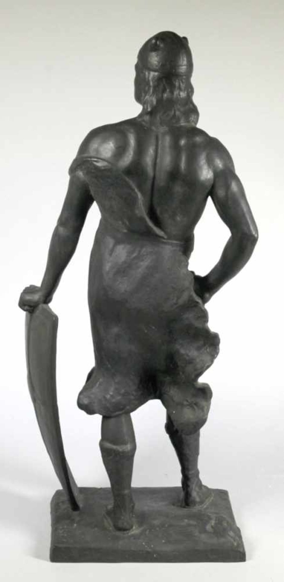 Bronze-Plastik, "Kämpfer mit Schild", Seifert, Victor Heinrich (Prof.), Wien 1870 - 1953, - Bild 2 aus 3