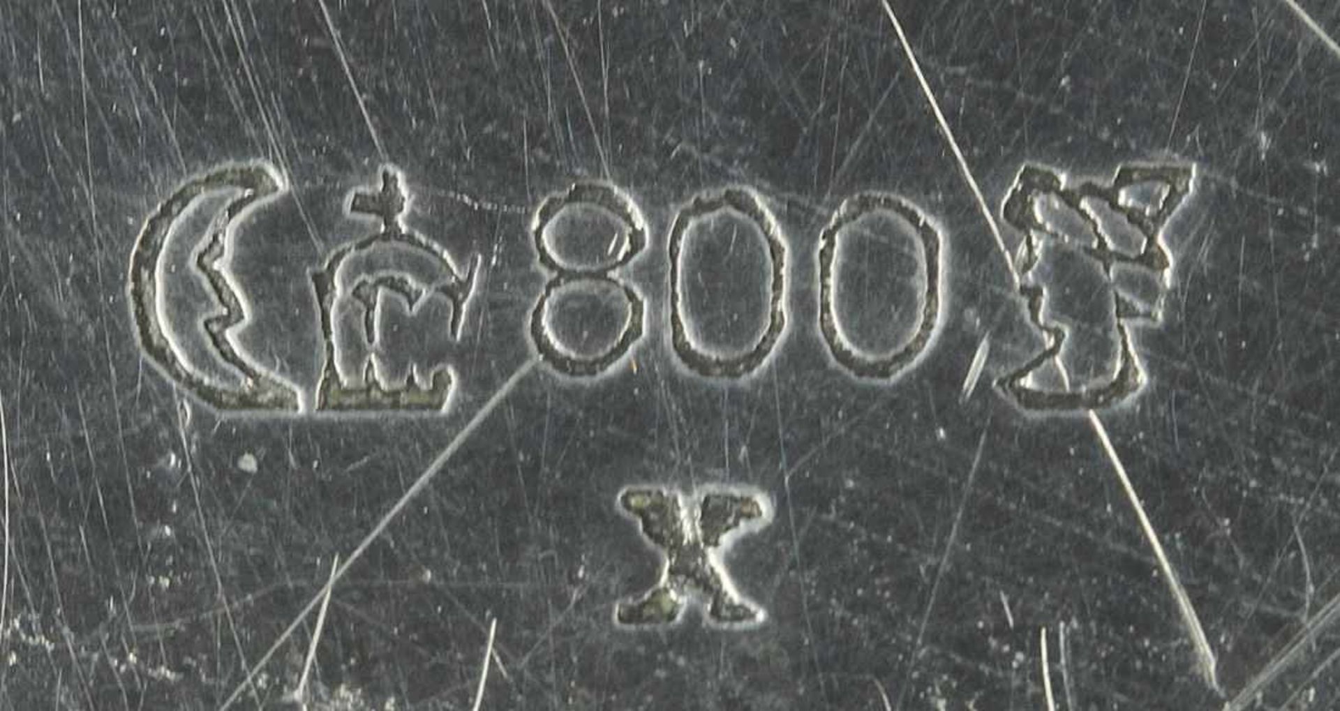 Anbieteschale, dt., 1. Hälfte 20. Jh., Silber 800, runde Form, gebuckelte Wandung, Randmit - Bild 2 aus 2