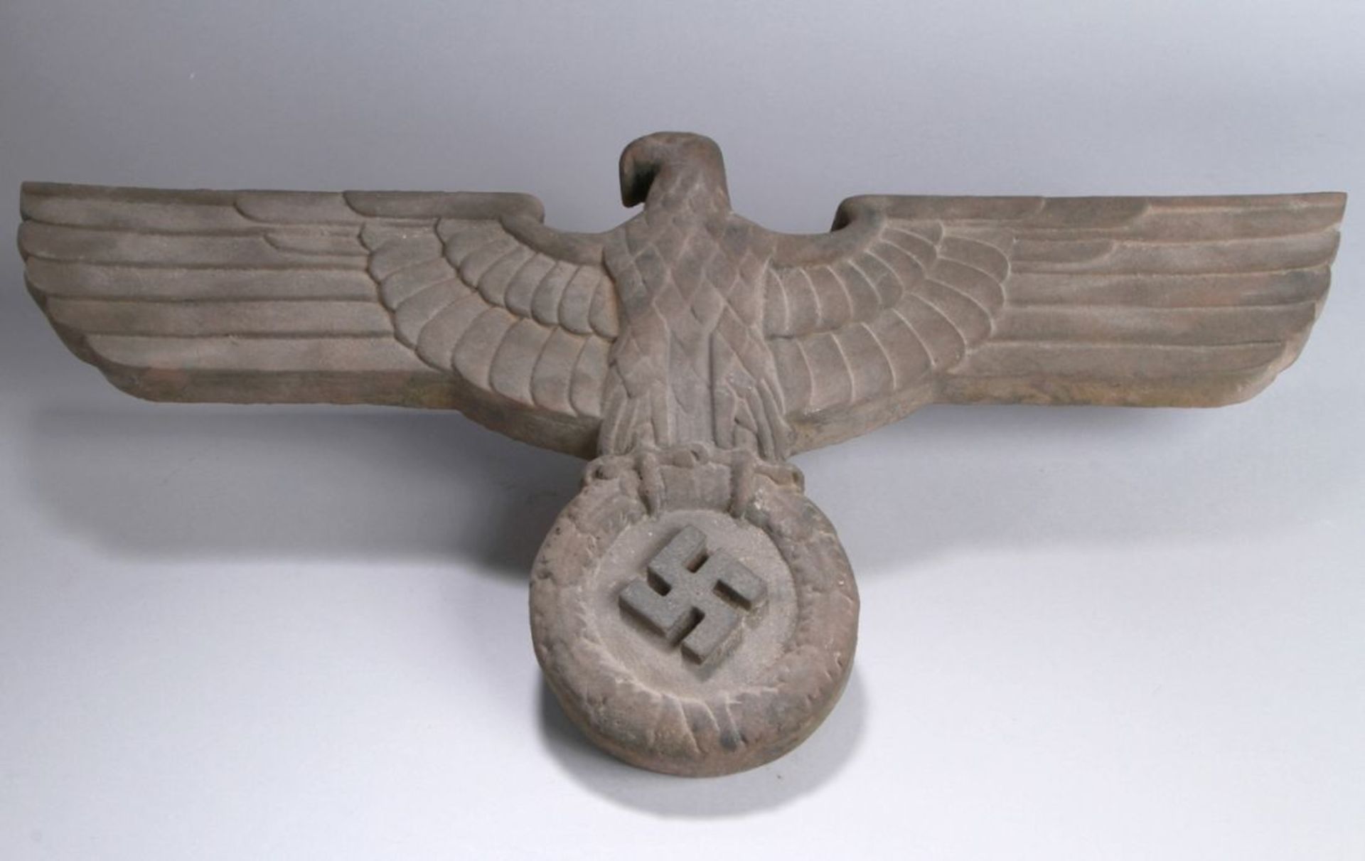 Steinguss-Relief, "Reichsadler", Drittes Reich, Sammleranfertigung, 32 x 65 x 4 cm