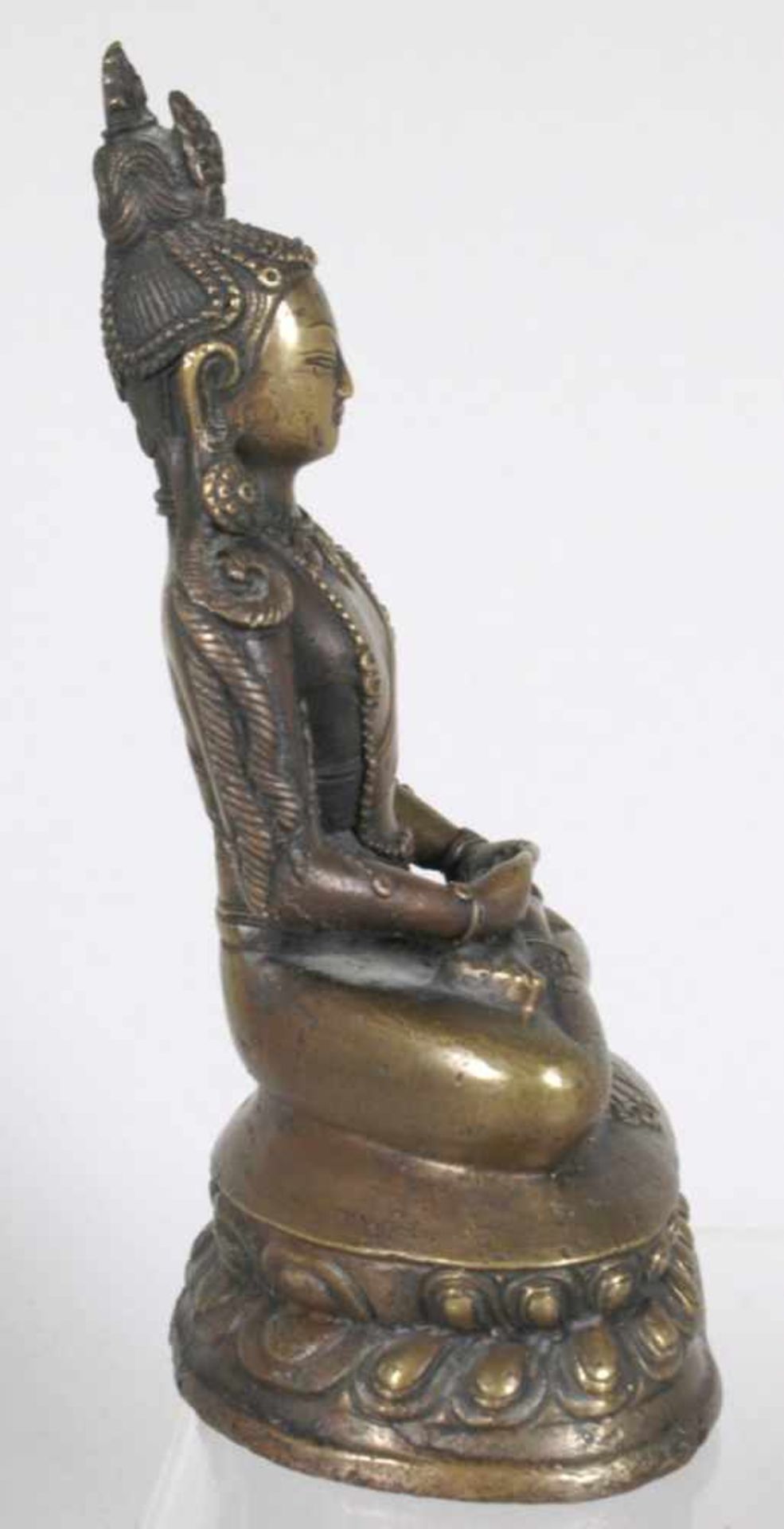 Bronze-Plastik, "Amitayus", Tibet, 17./18. Jh., auf Doppellotossockel vollplastischeDarstellung - Bild 4 aus 6
