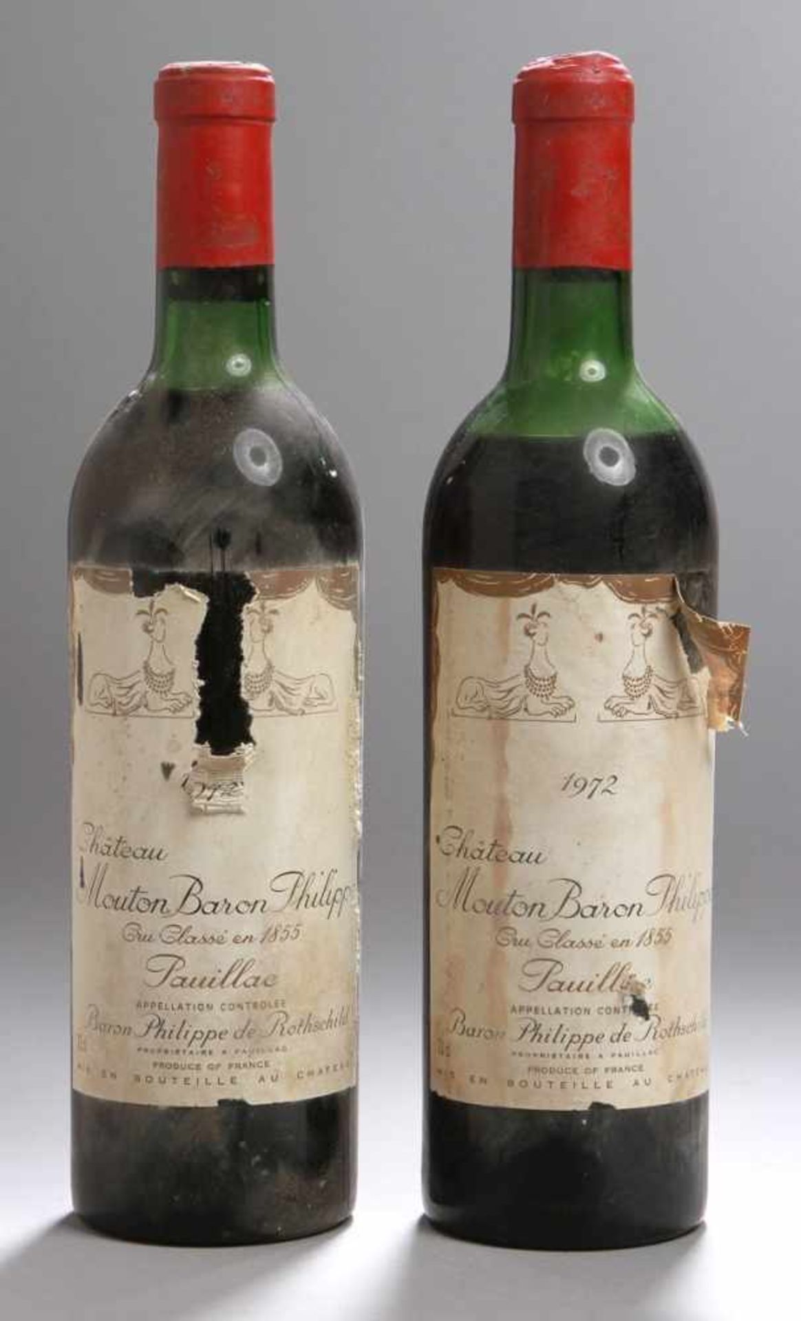 Zwei Weinflaschen, Chateau Mouton Baron Philippe de Rothschild, Cru Classe en 1885,Pauillac 1972