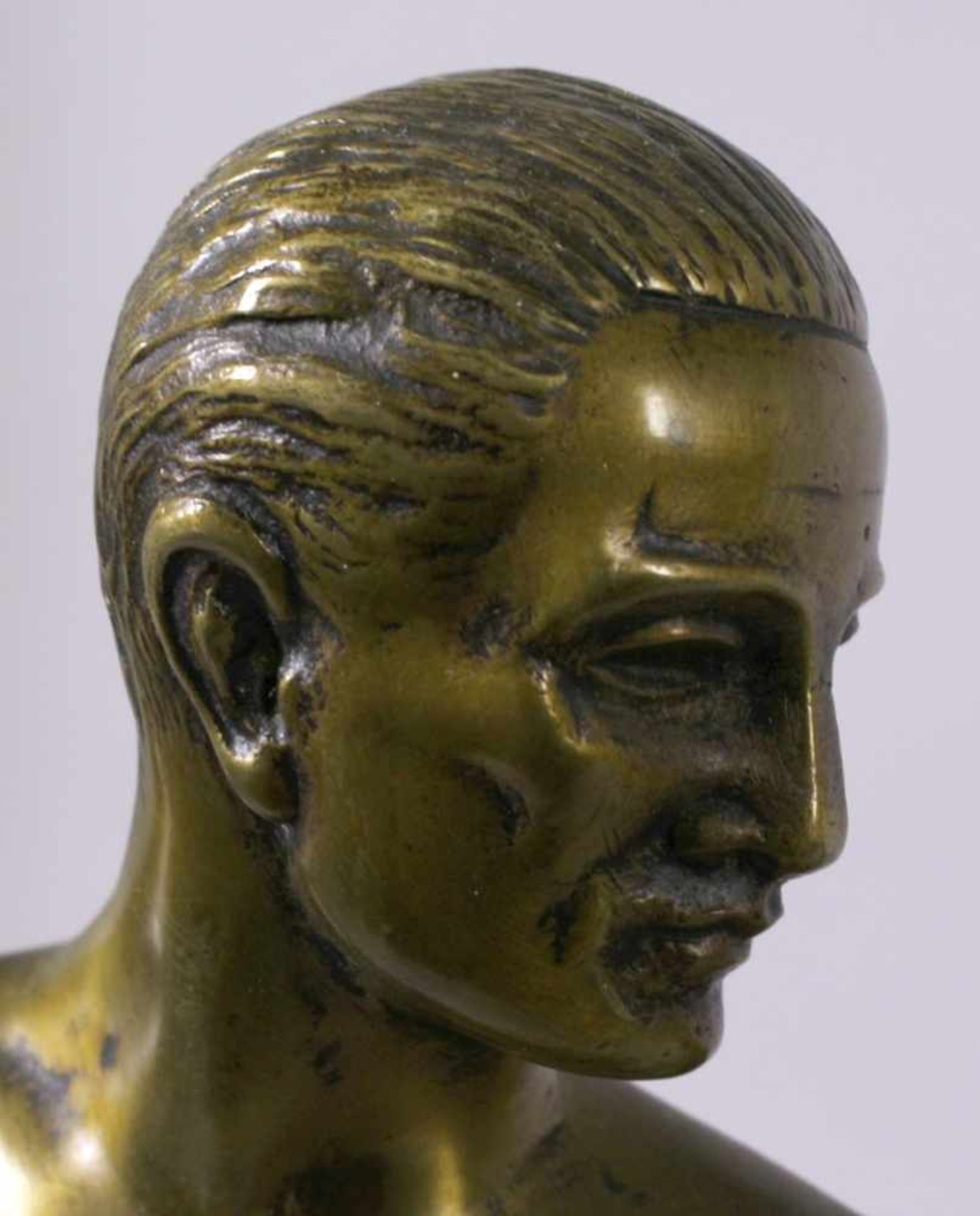 Bronze-Plastik, "Löwentöter", sign. E. Molins, franz. Bildhauer des 19./20. Jh.,vollplastische, - Bild 3 aus 4