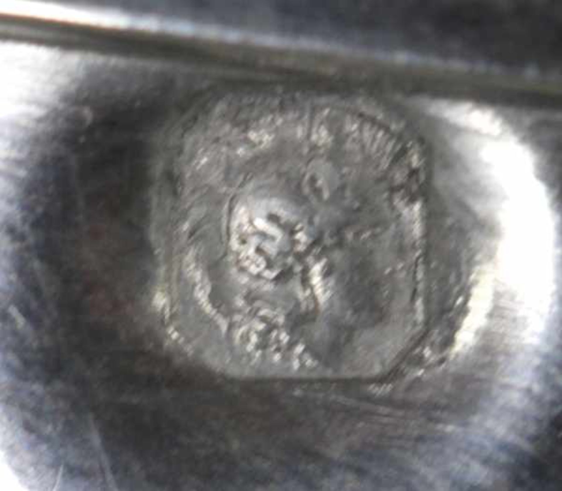 Saucen-Kelle, Frankreich, 19. Jh., Silber 950, strenge Form, ebonisierter Holzgriff, L 35cm- - -20. - Bild 4 aus 4