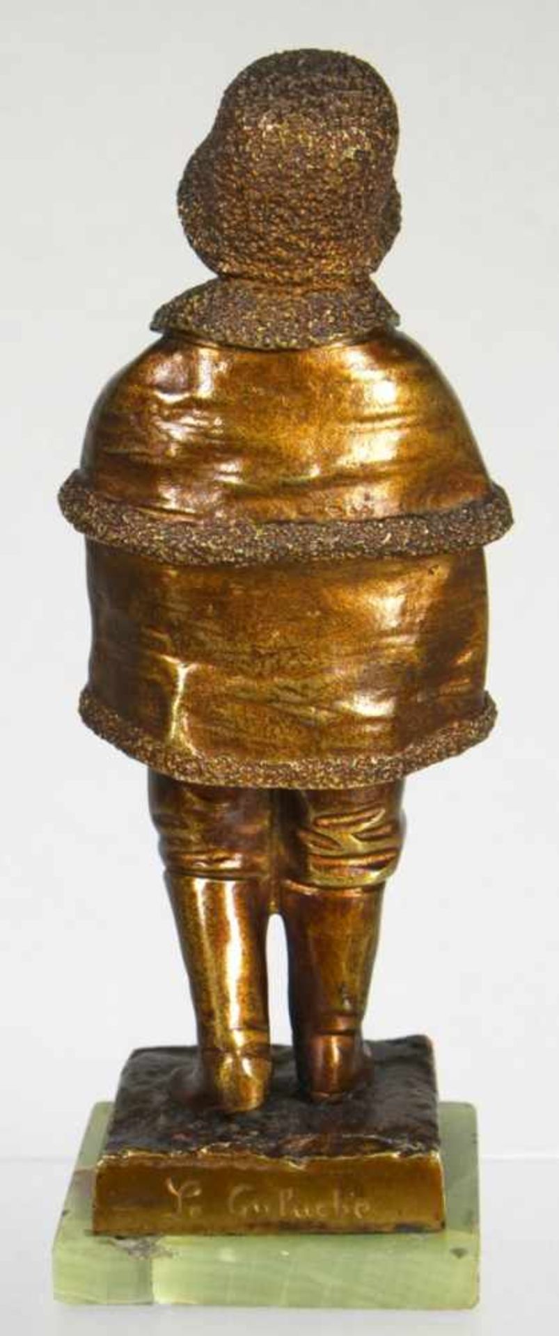 Bronze-Plastik, "Mädchen mit Mantel und Hut", Le Guluche, Joseph, französischer Bildhauer1849 - - Bild 2 aus 3