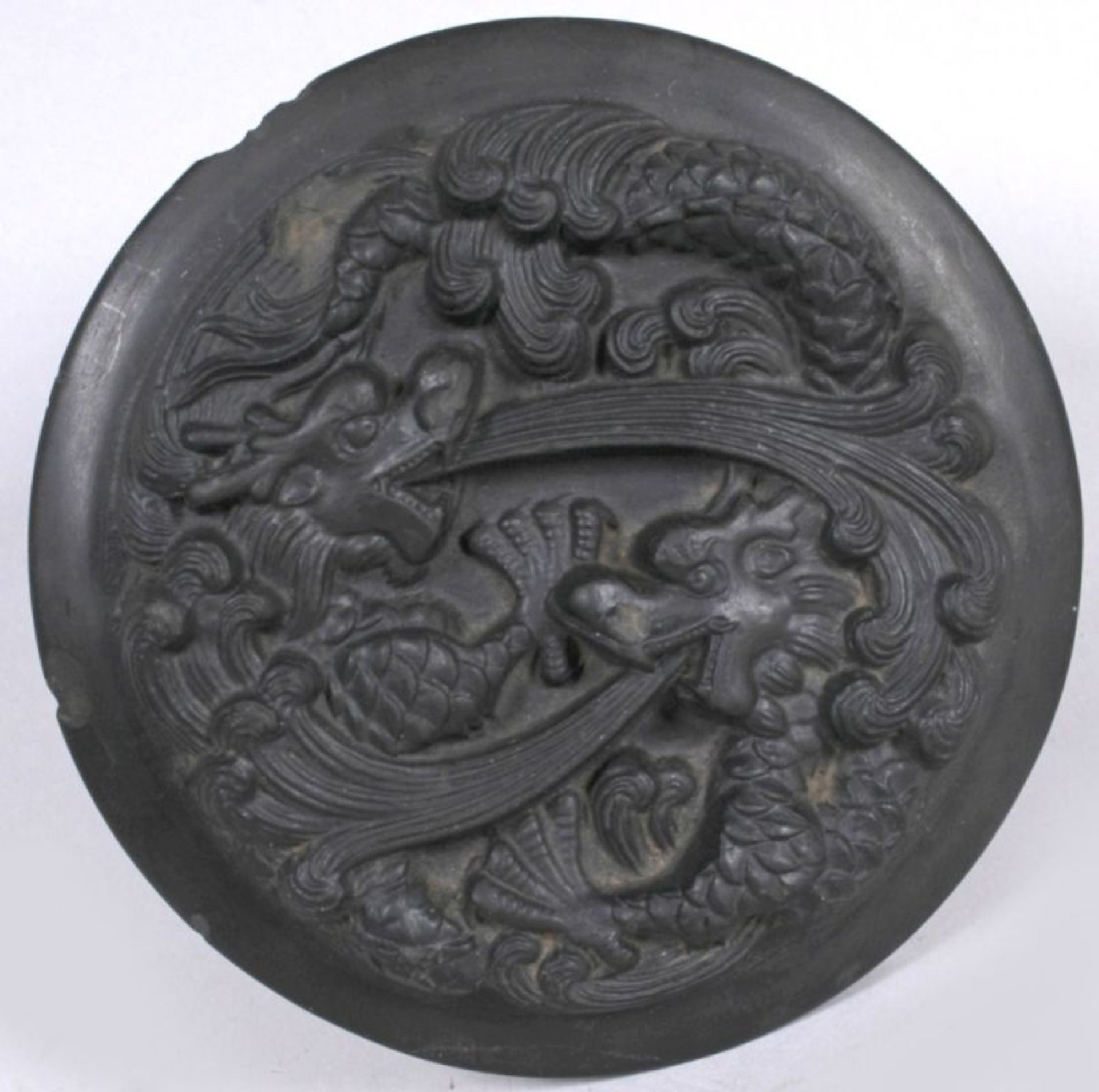 Tusche-Reibstein, China, 19./20. Jh., leicht konische Form mit gerundeten Ecken, obererBereich mit - Bild 4 aus 6