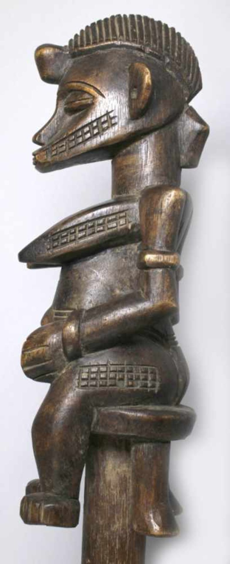 Stampfer, Senufo, Elfenbeinküste, an Rundstab, konischer Stampfer, bekrönt vonplastischer, auf - Bild 4 aus 5