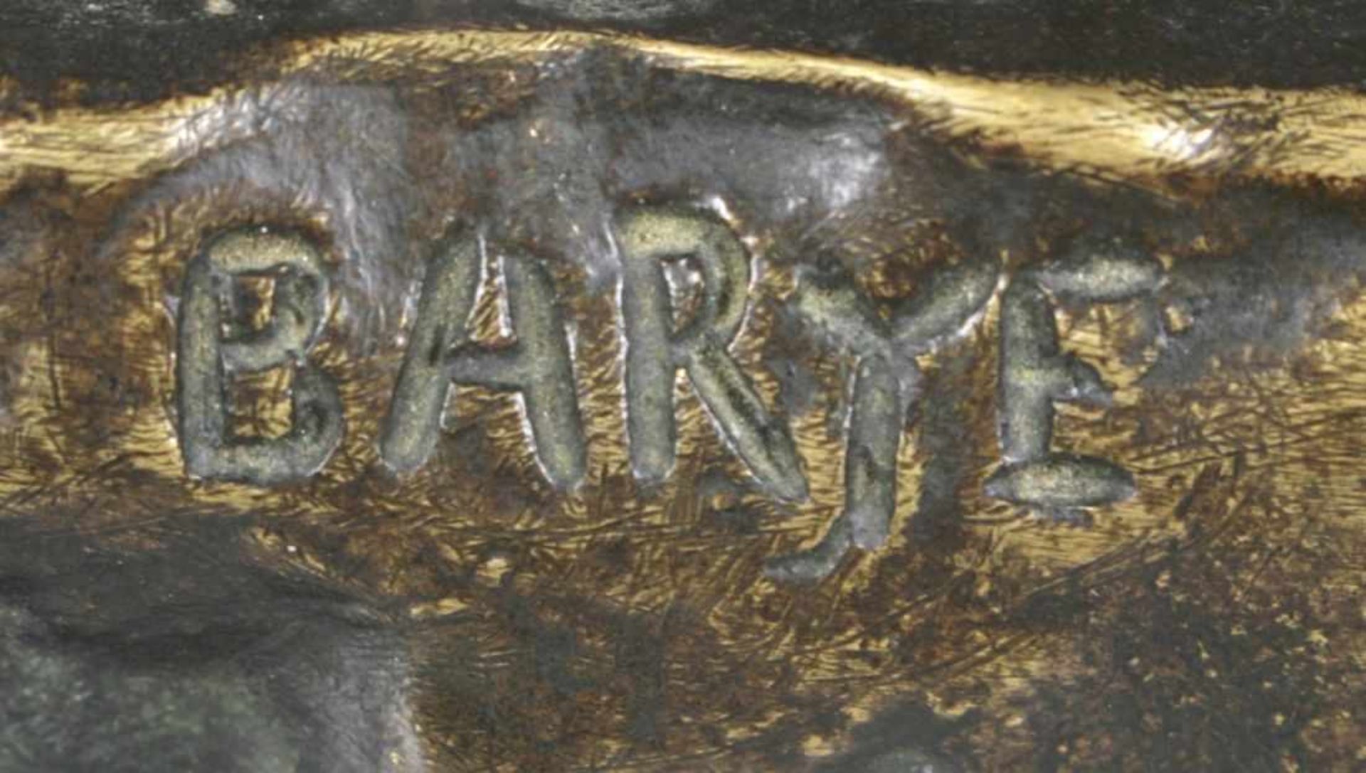 Bronze-Tierplastik, "Liegende Raubkatze", Barye, Antoine-Louis, Paris 1795 - 1875 Paris,auf Sockel - Bild 3 aus 4