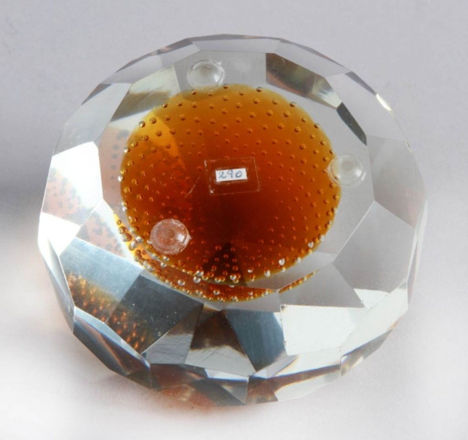 Glas-Paperweight, Böhmen, 30/40er Jahre, zwölfeckiger Stand, rundum wabenförmig - Bild 2 aus 2