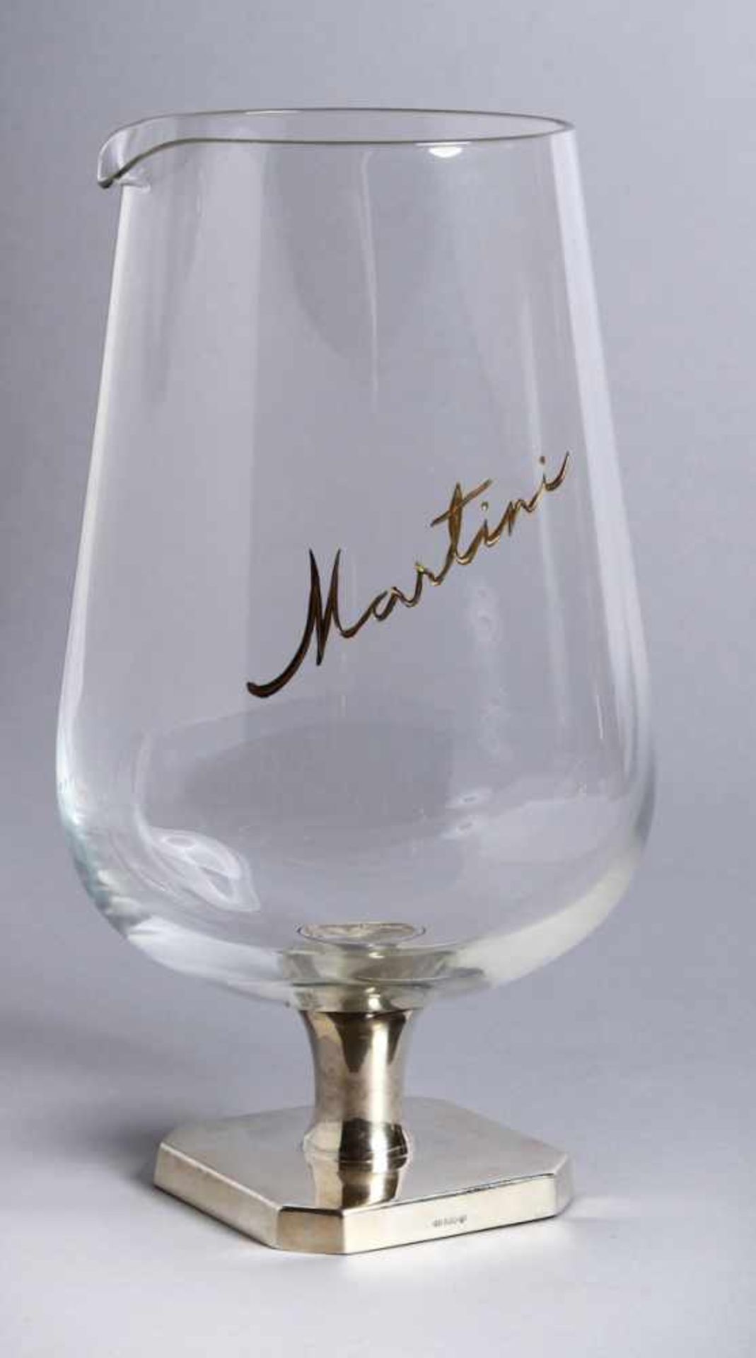 Cocktail-Schenkgefäß, "Martini", Mitte 20. Jh., Fuß Silber 835 (weighted), Klarglaskorpusmit