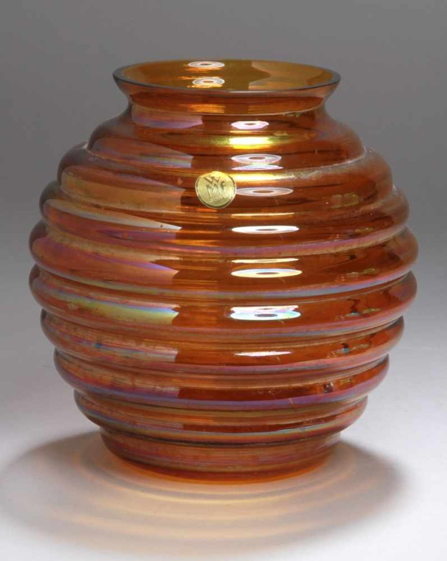 Glas-Ziervase, WMF, Geislingen, 50 Jahre, honiggelbes Glas, horizontal gerippt,Außenwandung in den