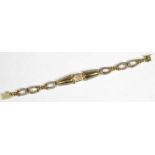 Armband, Gold-Bicolor 750, Facon: Phantasie, Mittelteil besetzt mit Brillanten, zus. ca.0,30 ct.,