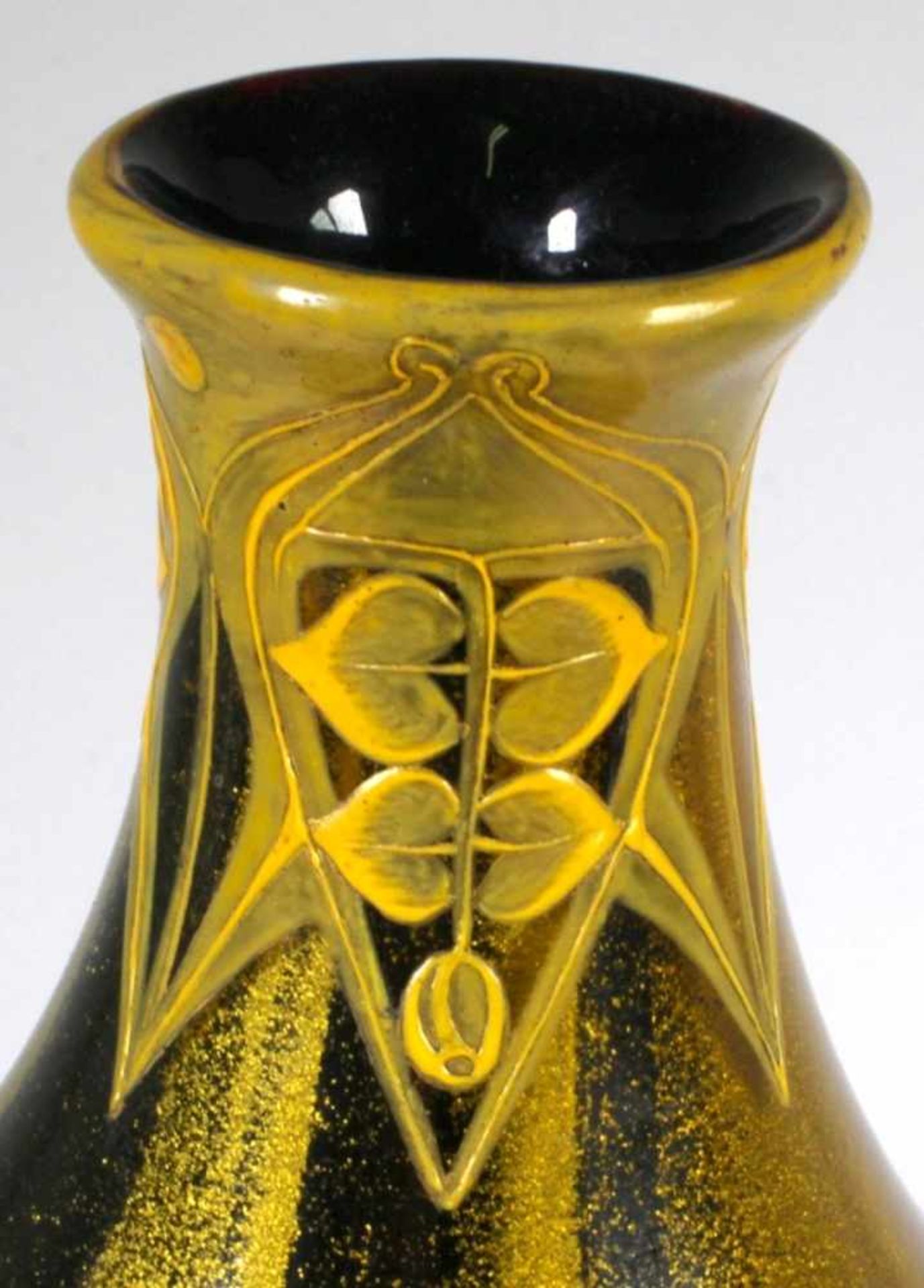 Glas-Ziervase, Klostermühle, Johann Loetz Wwe., um 1904, Dekor: rubin Orphir, runderStand, sich - Bild 3 aus 6