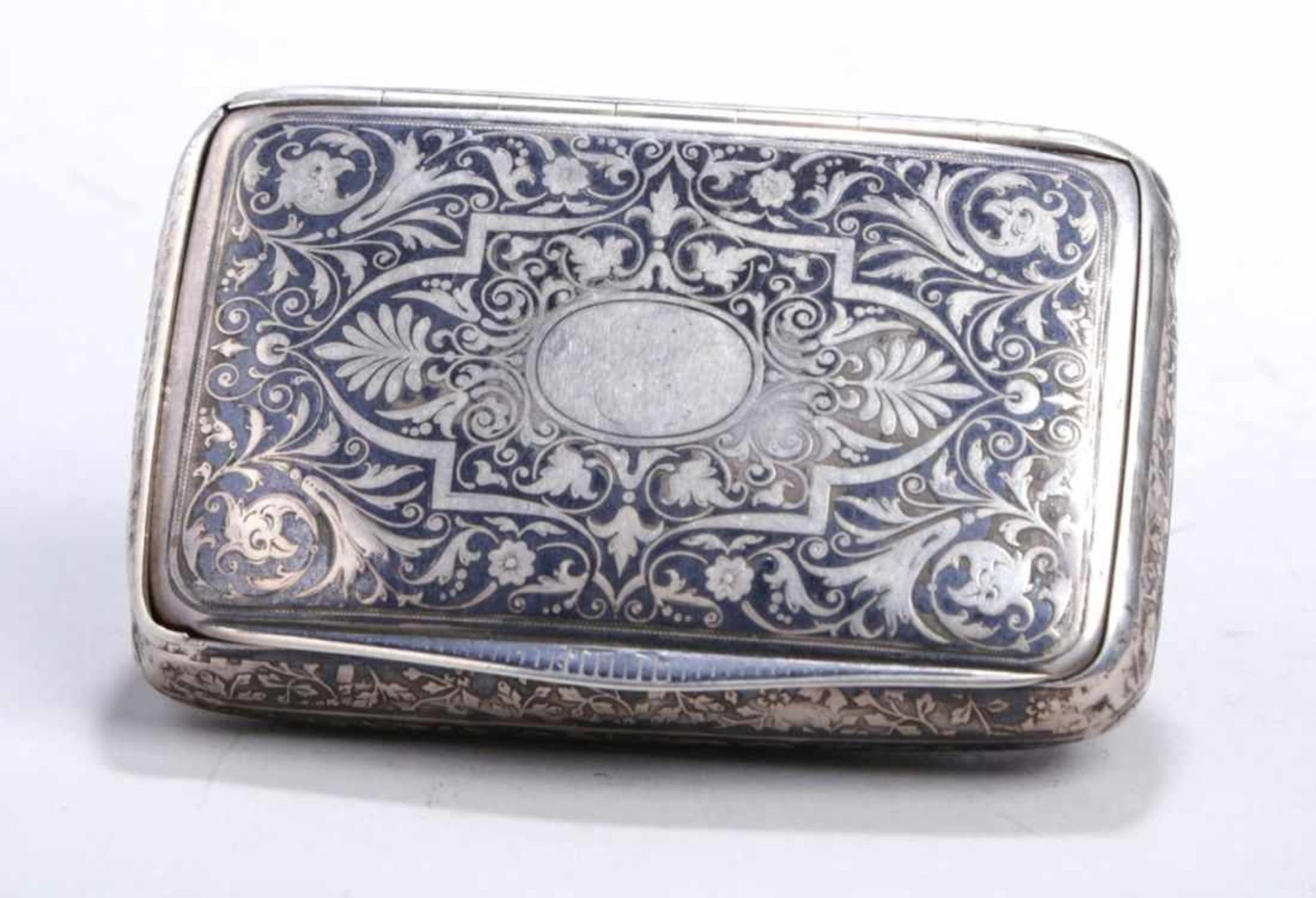 Tabak-Schatulle, wohl Russland, um 1890, Silber, rechteckige Form, in Niello-Technik,scharnierter
