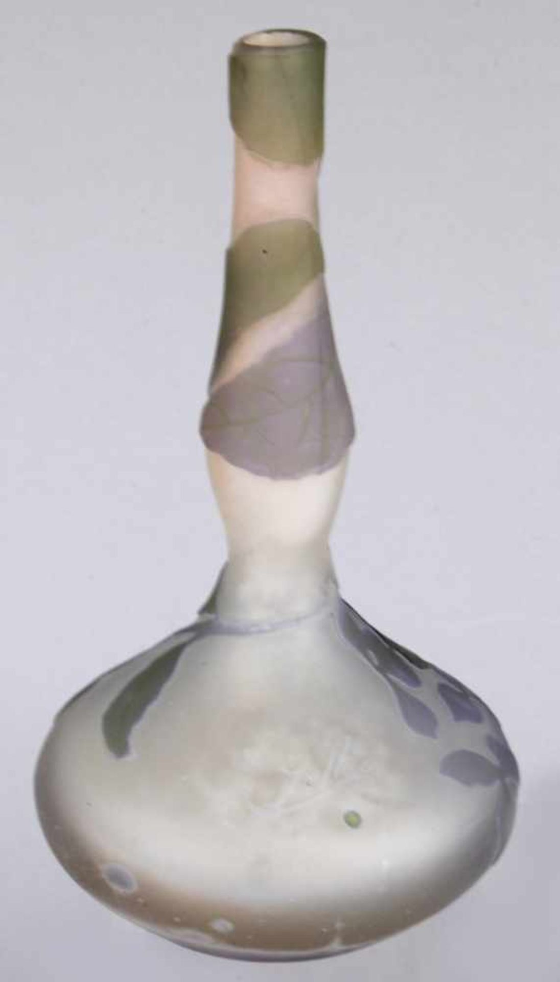 Glas-Ziervase, "Hortensia/Soliflore", Emile Gallé, Nancy, um 1904-06, runder Stand,gedrückt - Bild 2 aus 5