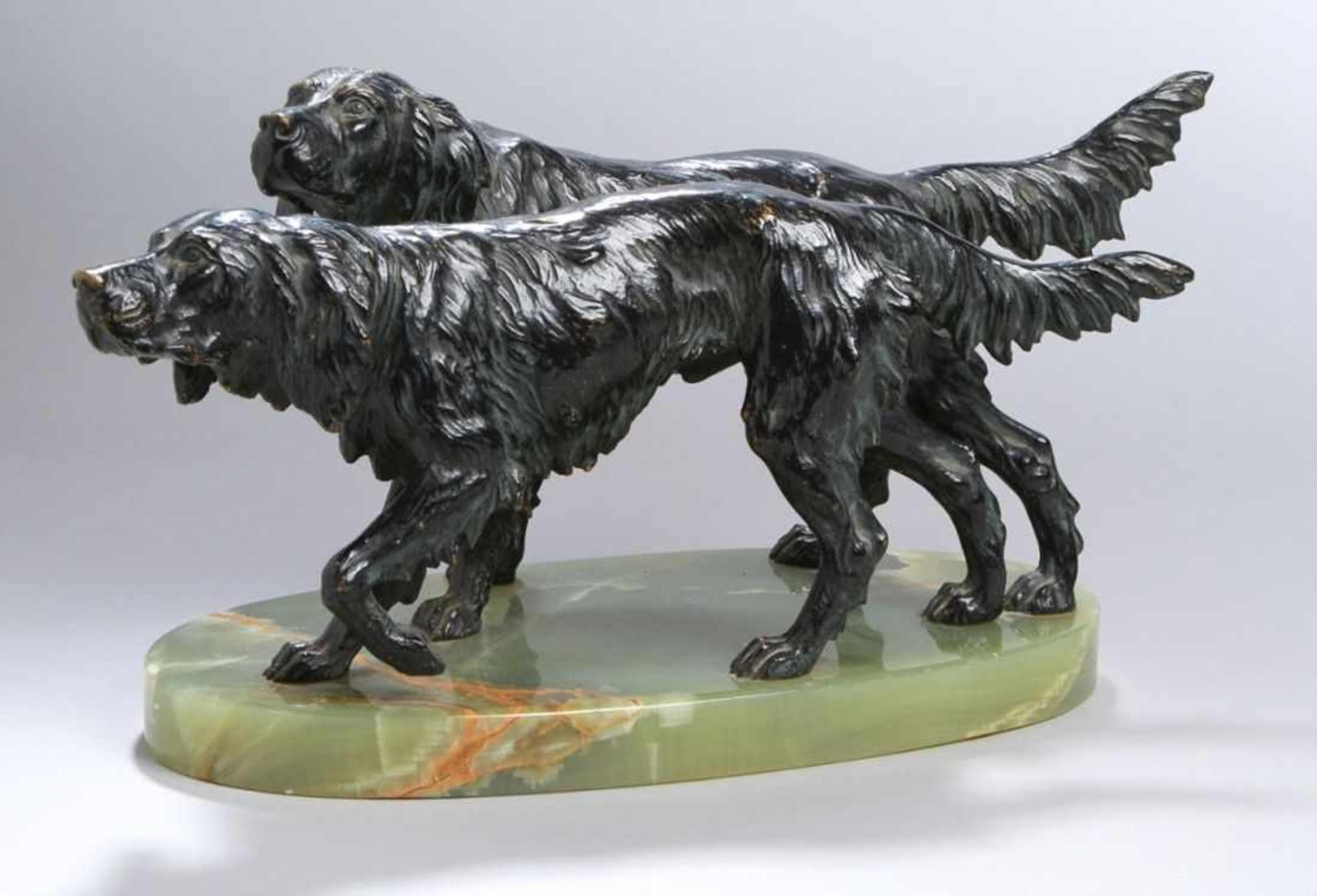 Bronze-Tierplastik, "Setterpaar", anonymer Bildhauer um 1900, vollplastische,naturalistische
