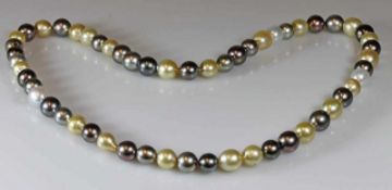 Tahiti-Zuchtperlenkette, 56 teils barocke Perlen ø 10 - 12.5 mm, verschiedene Farbtöne, 65 cm