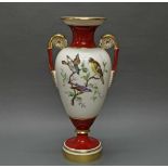 Vase, KPM Berlin, Amphora-Form, mit Rosettenhenkel, beidseitige Vogelmalerei, polychrom und