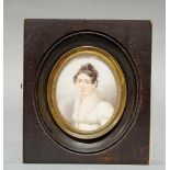 Miniatur, "Damenbildnis", Gouache auf Elfenbein, 6.5 x 5.2 cm, Metallrahmen in Holz eingelassen (