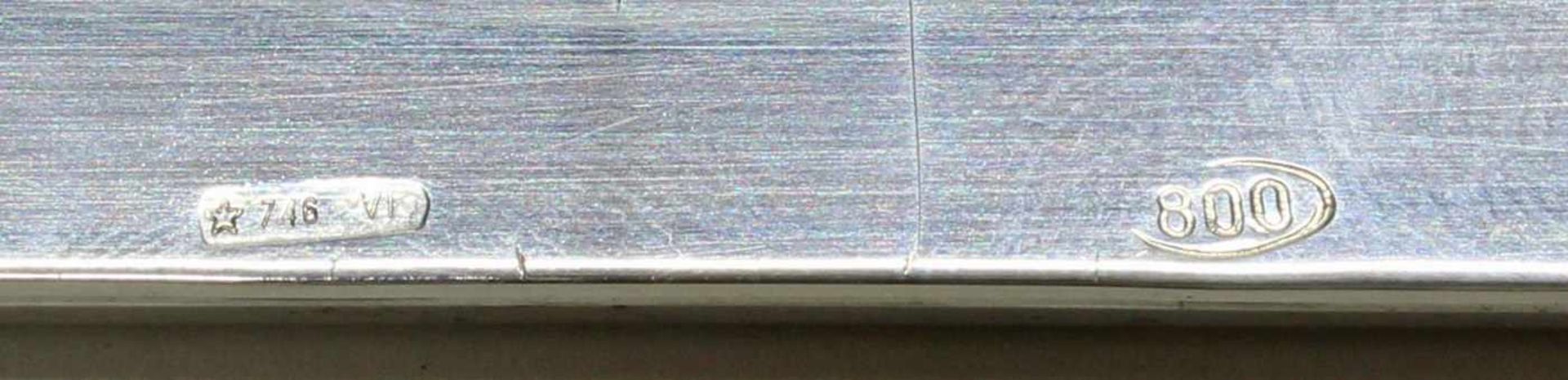 Tablett, Silber 800, Italien, rechteckig, glatt, profilierter Rand, 50.8 x 35.5 cm, ca. 1.850 g, - Image 3 of 4