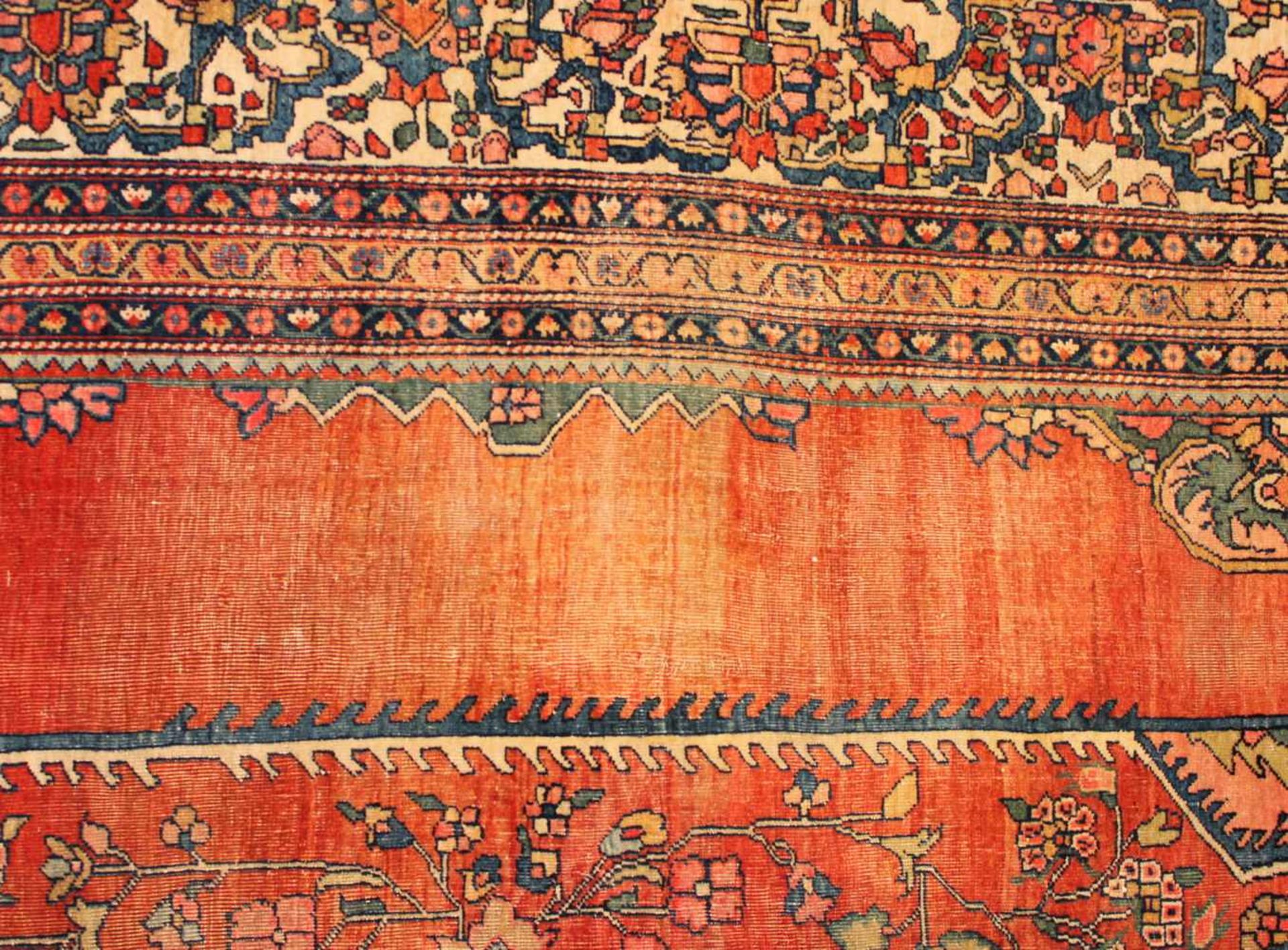 Ferrahan, Iran, Anfang 20. Jh., ca. 3.55 x 2.60 m, diverse Beschädigungen, ein Riss, Flor teils - Bild 13 aus 14
