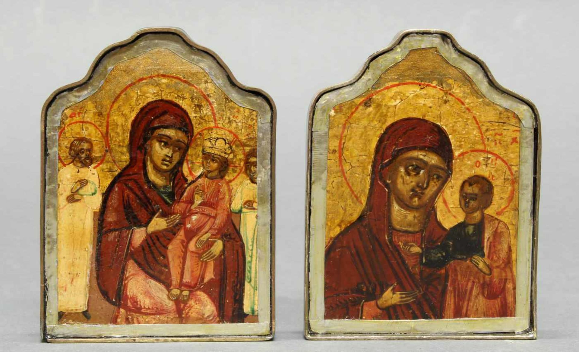 2 kleine Ikonen, Tempera auf Holz, in späteren Metallgehäusen, "Hl. Familie" bzw. "Variante der - Bild 2 aus 6