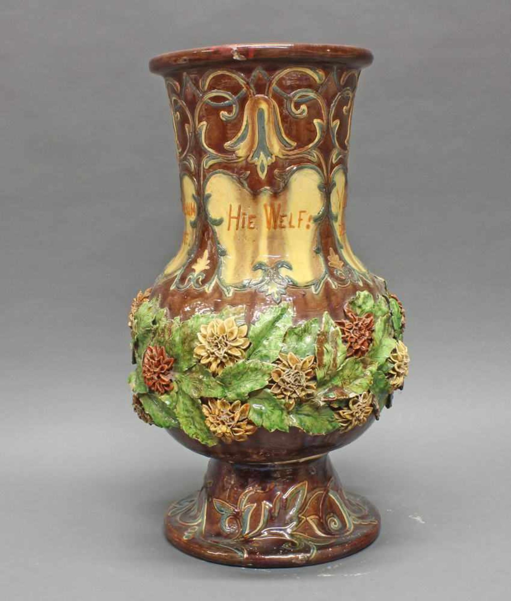 Vase, Keramik, Flandern, 1889, signiert L. Maes Thornhout 1889, polychrom, mit aufgesetzten Blüten - Image 7 of 10