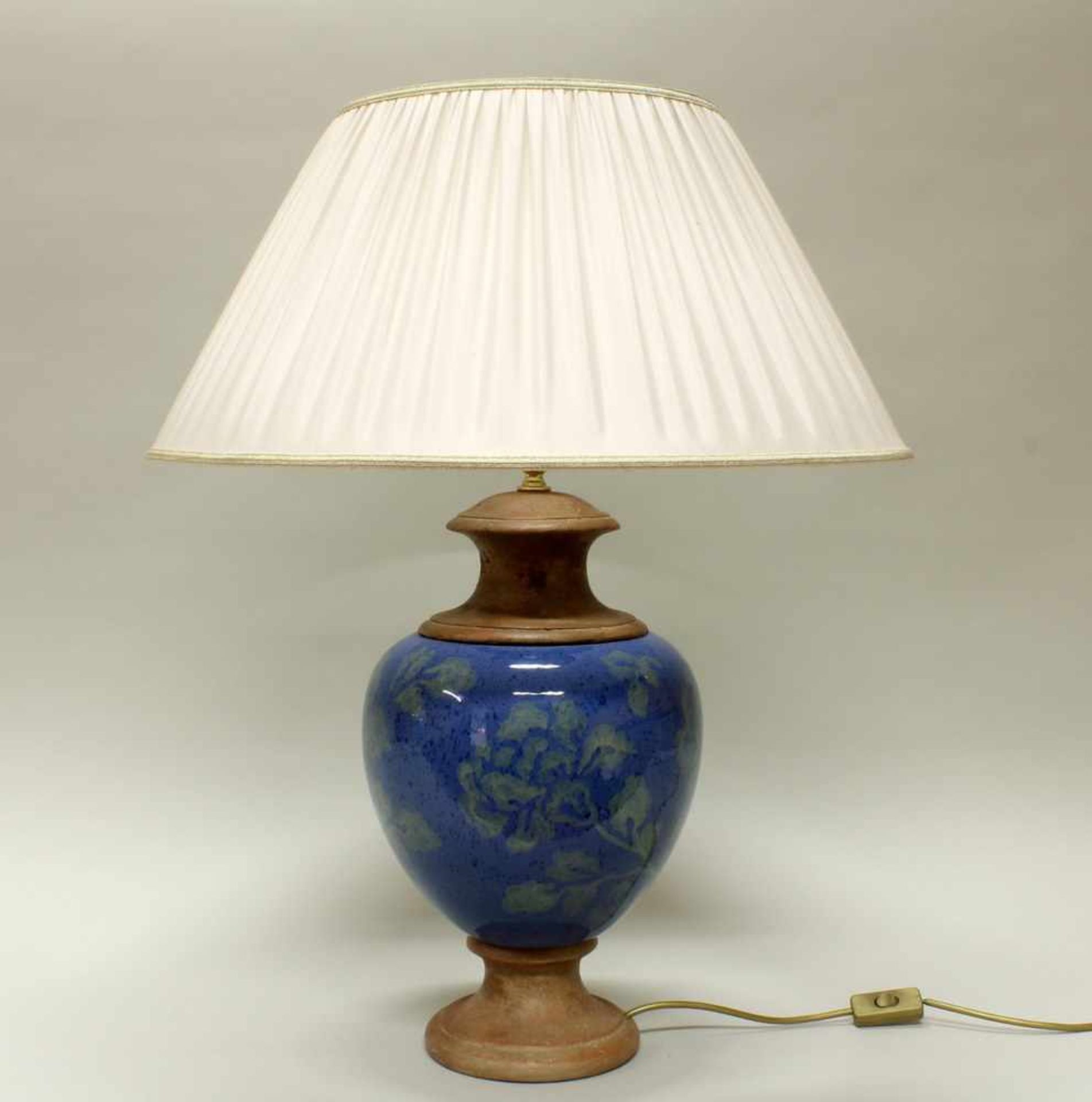 Tischlampe, modern, Keramik, blau und braun, mit floralem Motiv, gebaucht, einflammig,