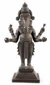 GaneshaHolz/Bein, Indien, 20.Jh. Auf Vierkantsockel der stehende 4-armige Elefantengott, den viele