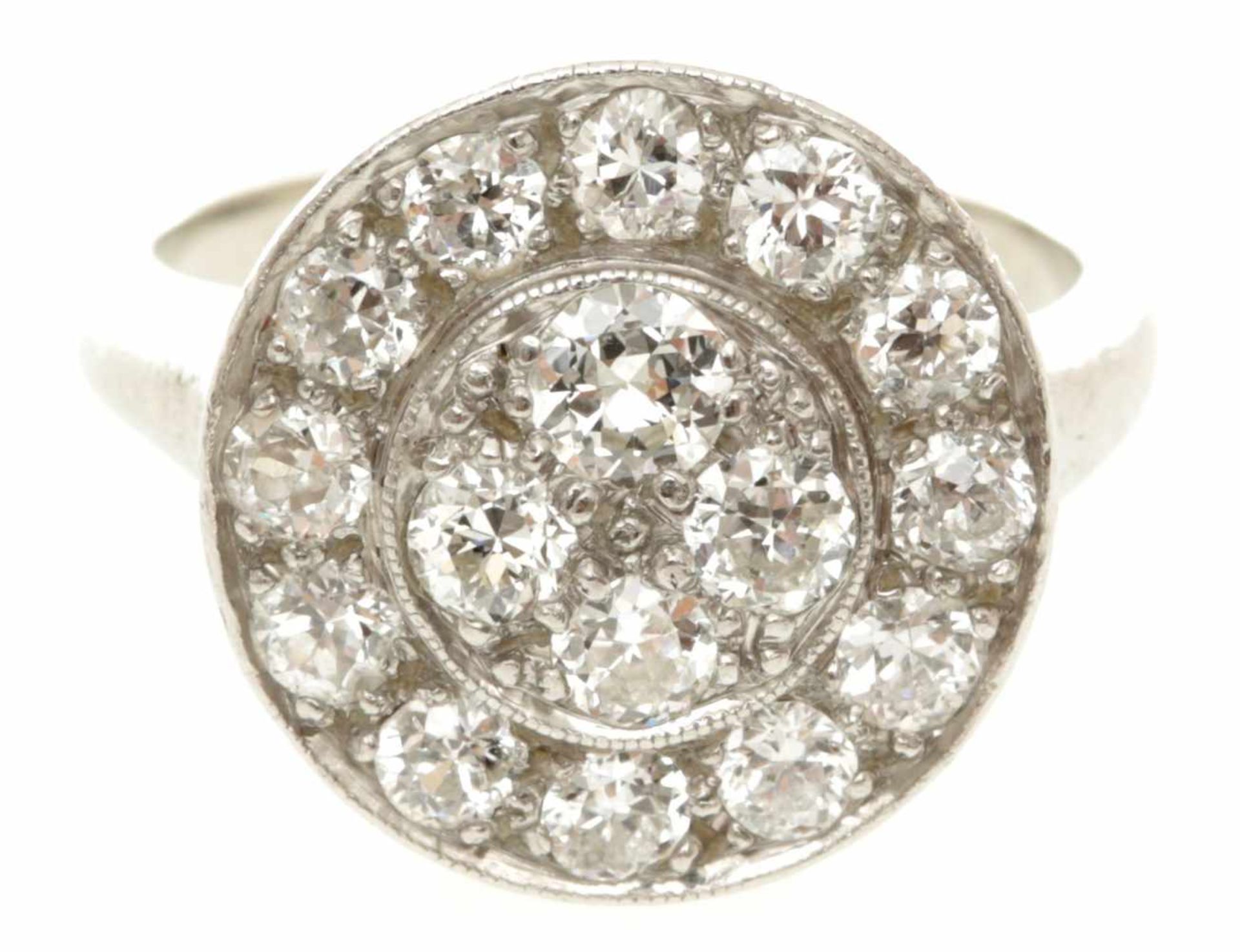 Ring585/-WG, Ende 20.Jh. Kreisförmiger Ringkopf m. Diamanten im Brillant- u. Altschliff, zus. ca.