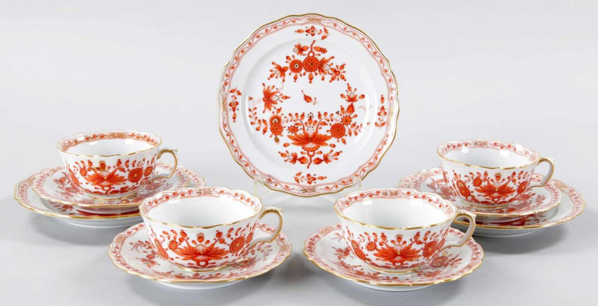 4 Tee-GedeckePorzellan, Meissen, um 1900 Form "Neuer Ausschnitt", Dekor "Indisch Rot". Geringe