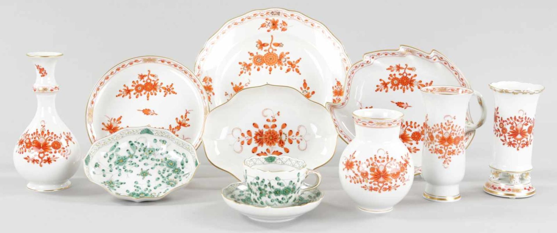 KonvolutPorzellan, Meissen, um 1900/20.Jh. Form "Neuer Ausschnitt", Dekor "Indisch Rot bzw. Grün",