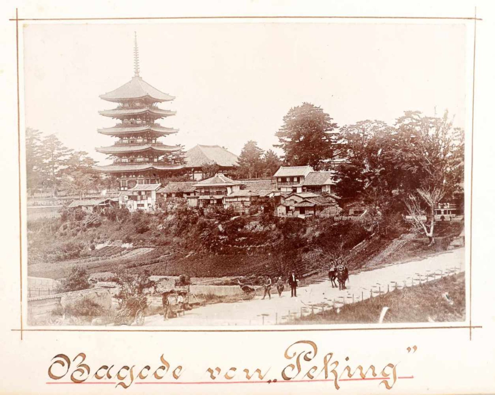 FotoalbumLack/Papier, China/Japan u.a., um 1900 In Rotlack-Leporello m. applizierten Elfenbeinköpfen - Bild 6 aus 9