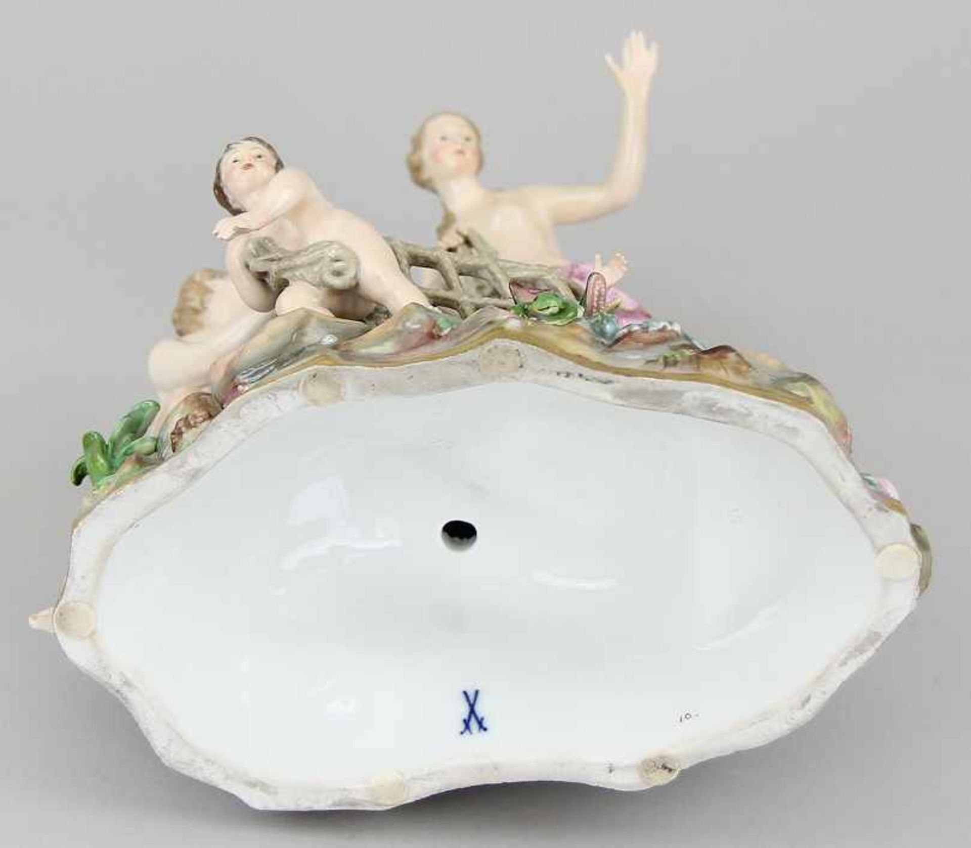 Meissen - Figurengruppe "Tritonenfang" Porzellan farbig bemalt und leicht vergoldet, zwei Nereiden - Image 8 of 9