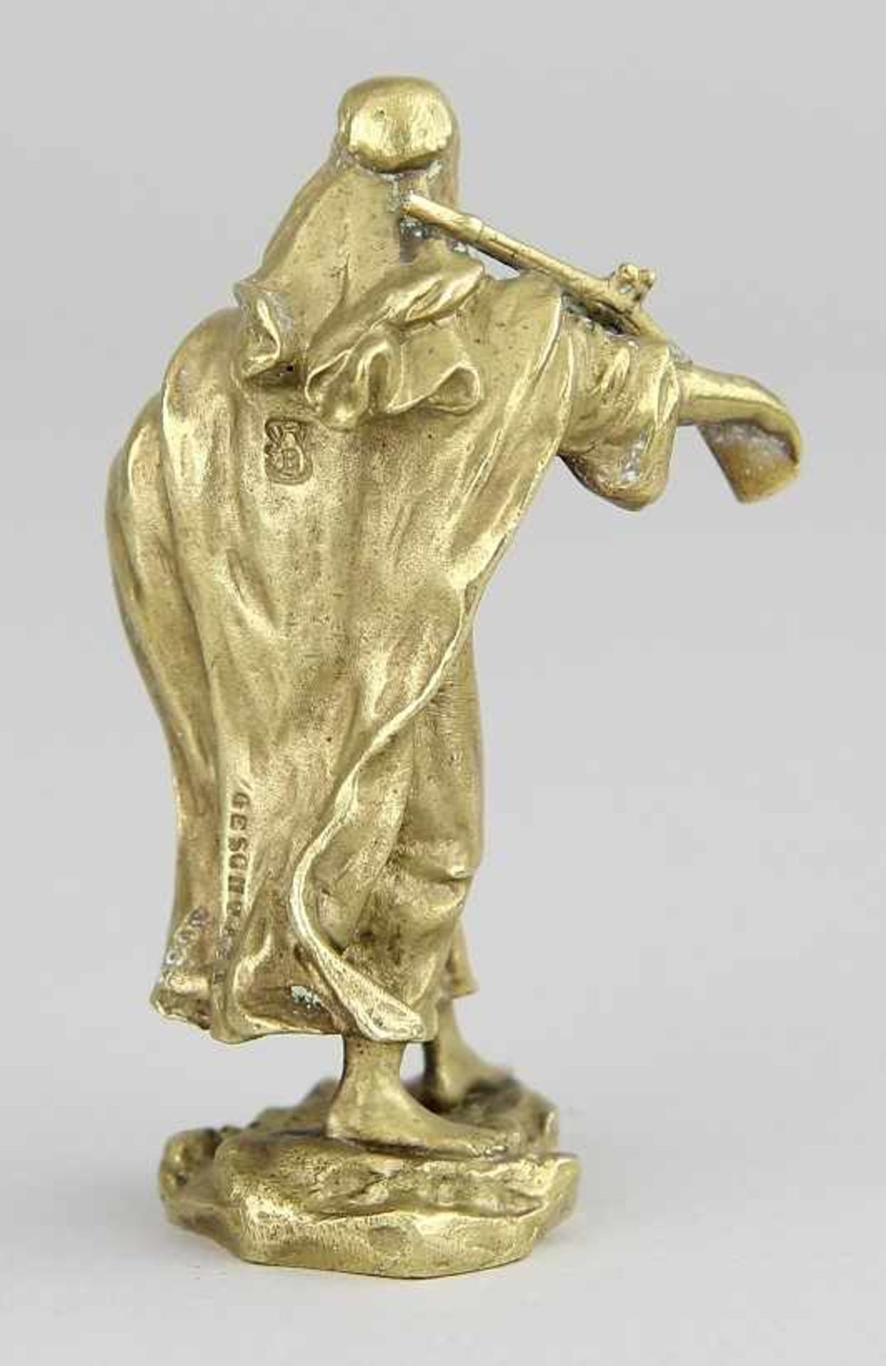 Bergmann, Franz Xaver (Wien 1861 – 1936) Figur "Araber", Bronze gegossen und goldfarben patiniert, - Image 2 of 4