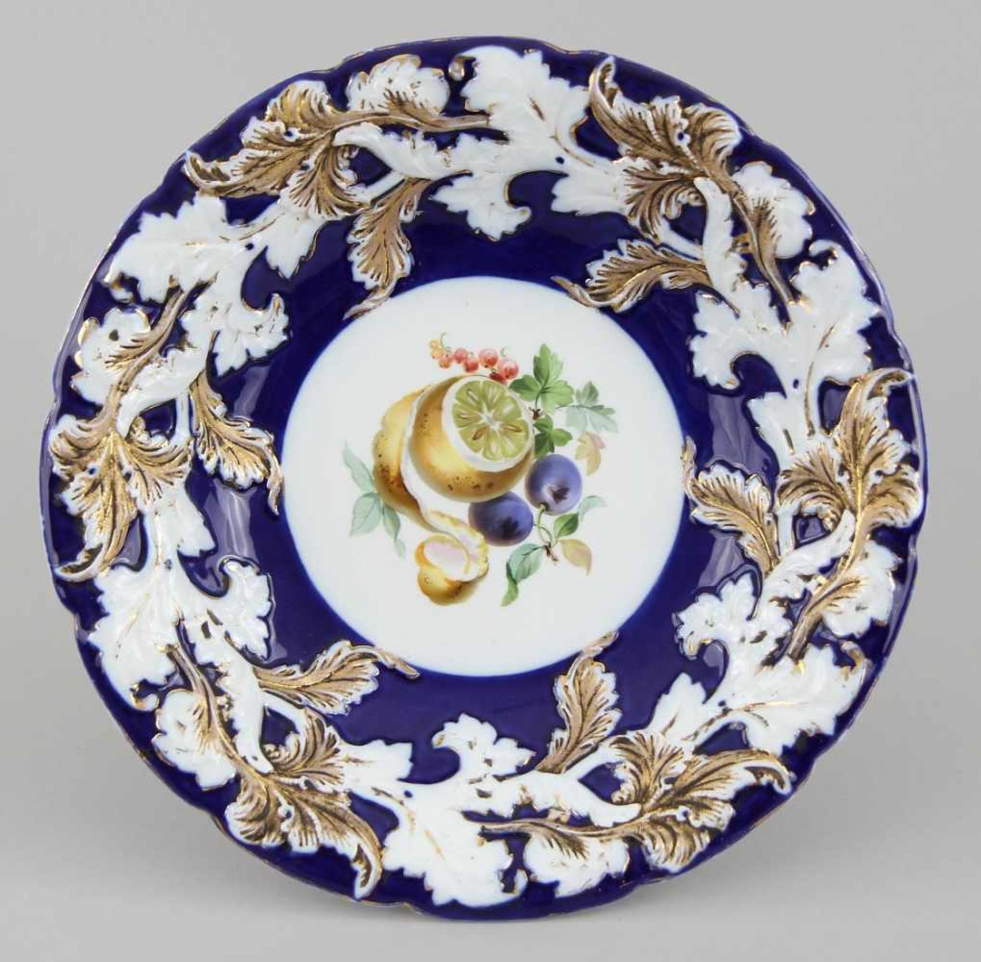 Meissen - Aufsatzschale Porzellan partiell blau fondiert, farbig bemalt und vergoldet, passig - Image 2 of 4