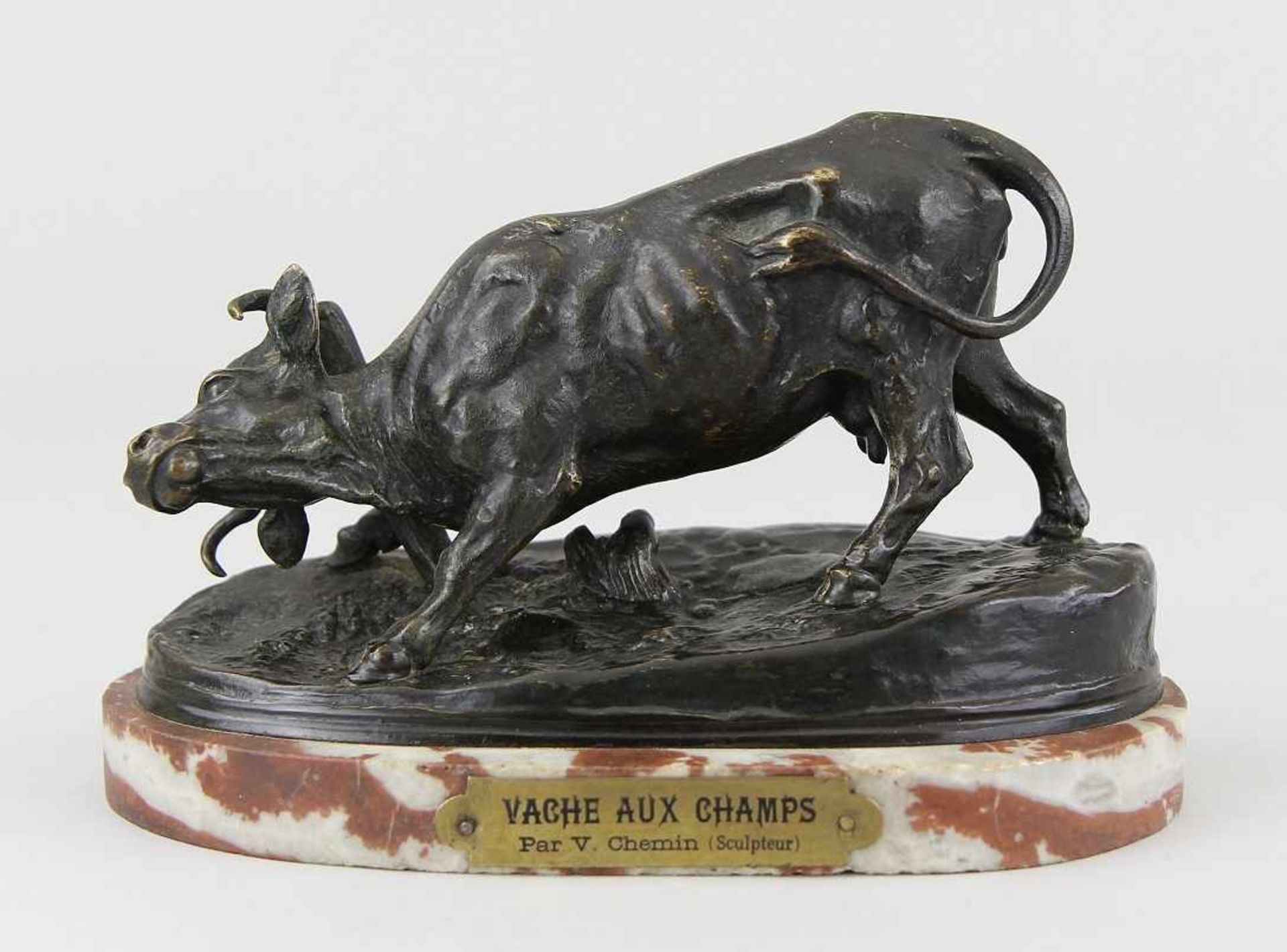 Chemin, Victor Joseph (Französischer Bildhauer, 1825 - 1901) Figur "Vache aux Champs", Bronze