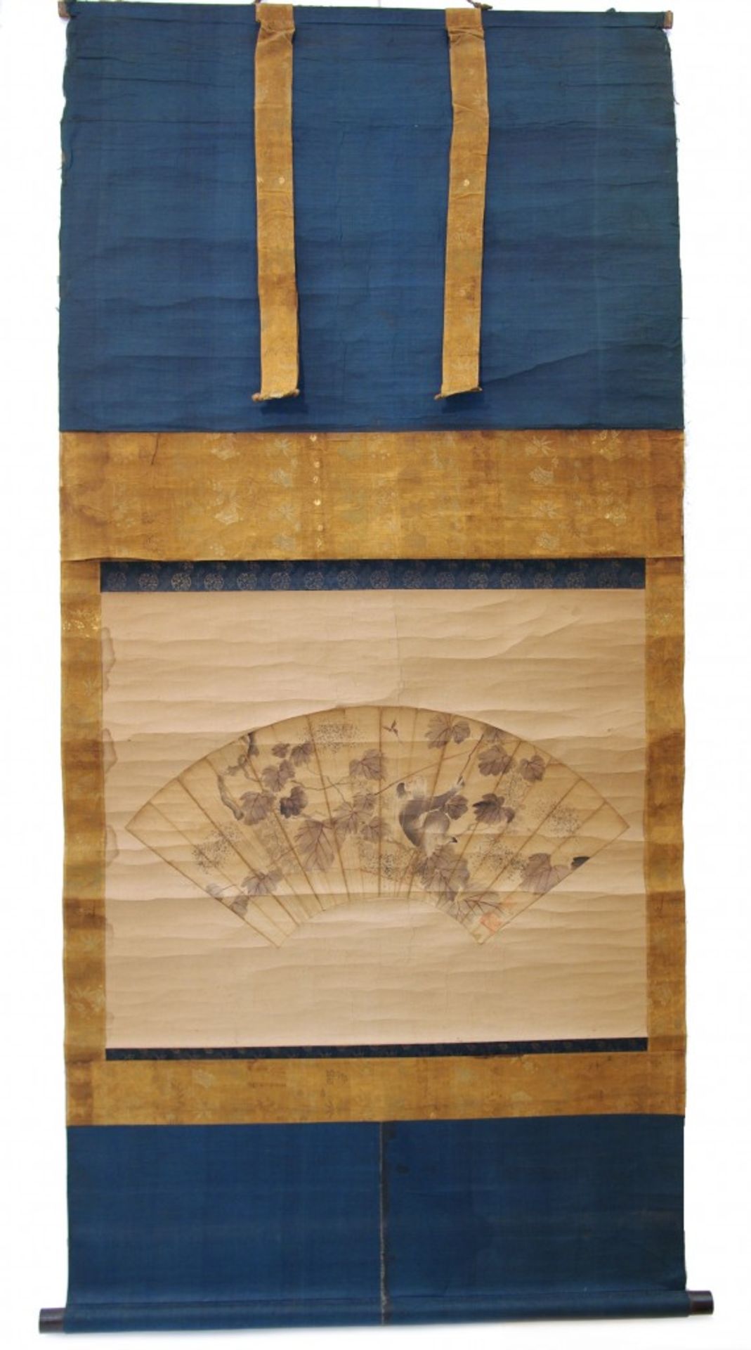 Japanese hanging scroll kakejiku in the shape of a fan - Bild 2 aus 3