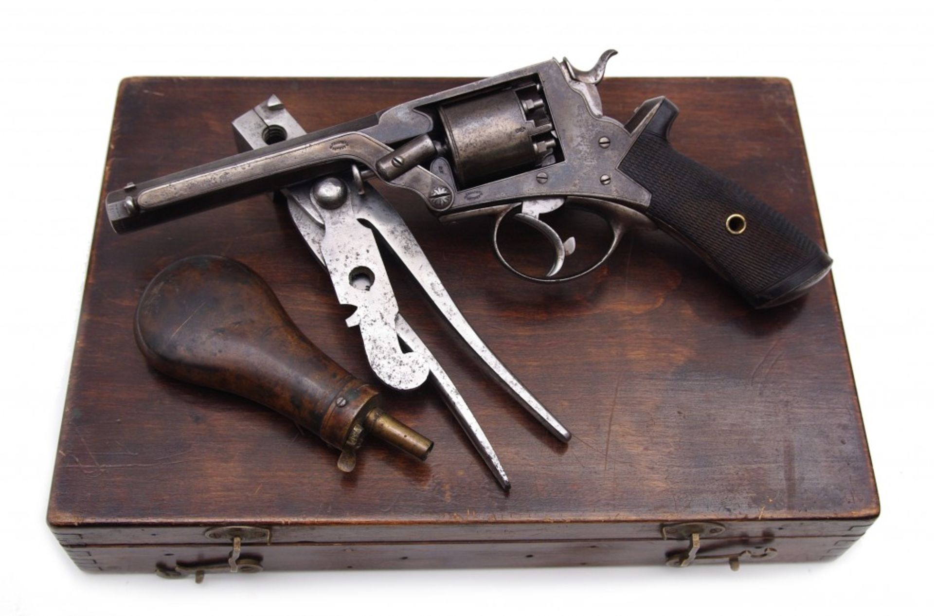 A cased Tranter´s Patent percussion revolver<