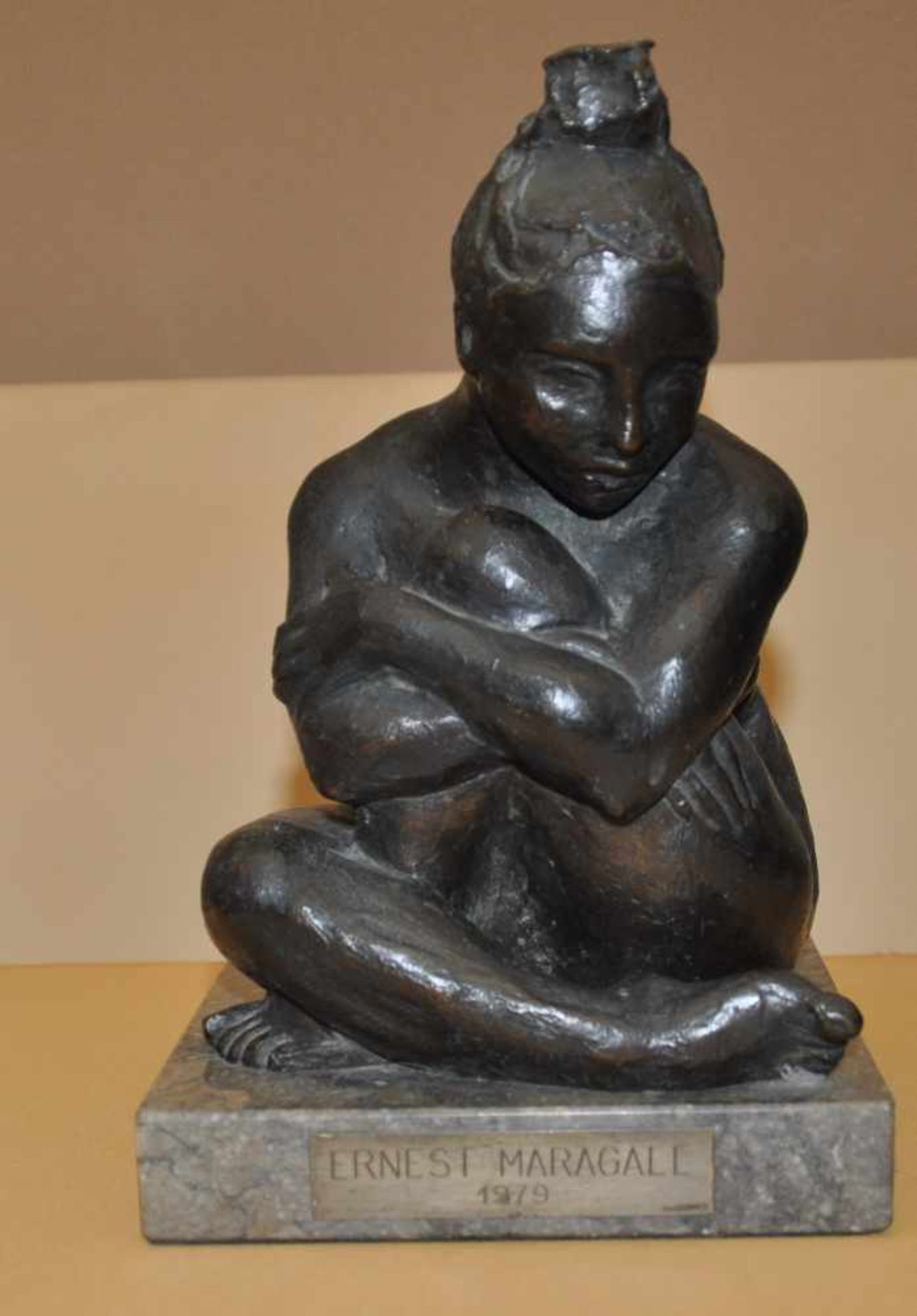 Noble, Ernesto Maragall (1903 - 1991)"Sitzende Nakte, Bronze, rechts unten signiert