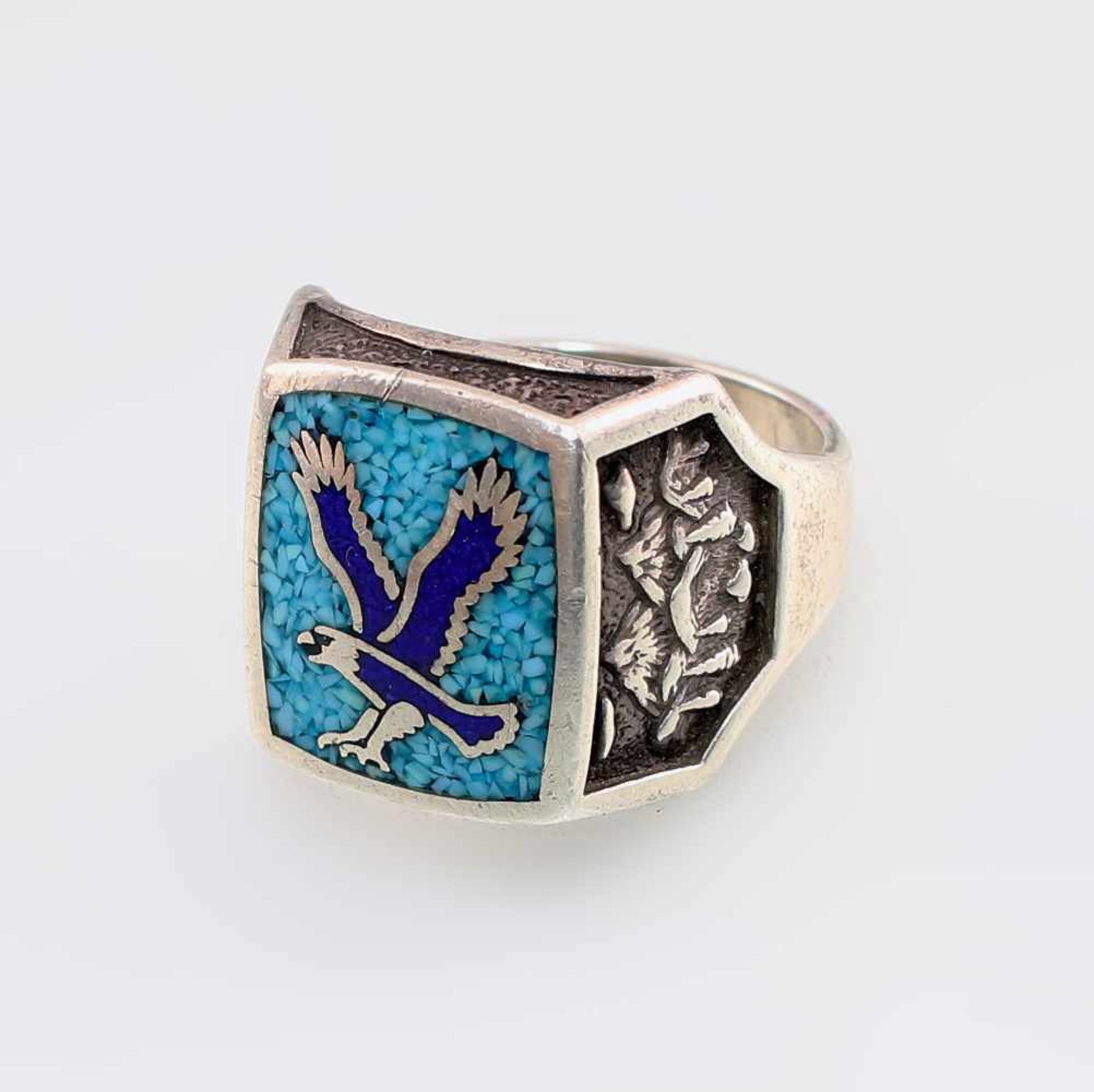 Herren-Ring mit Adler925er Silber, quadratischer, leicht abgerundeter Ringkopf mit Türkis-Mosaik,
